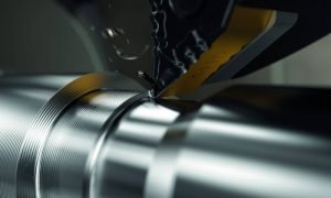 Verimli ve etkili çelik tornalama için yeni karbür uçlar